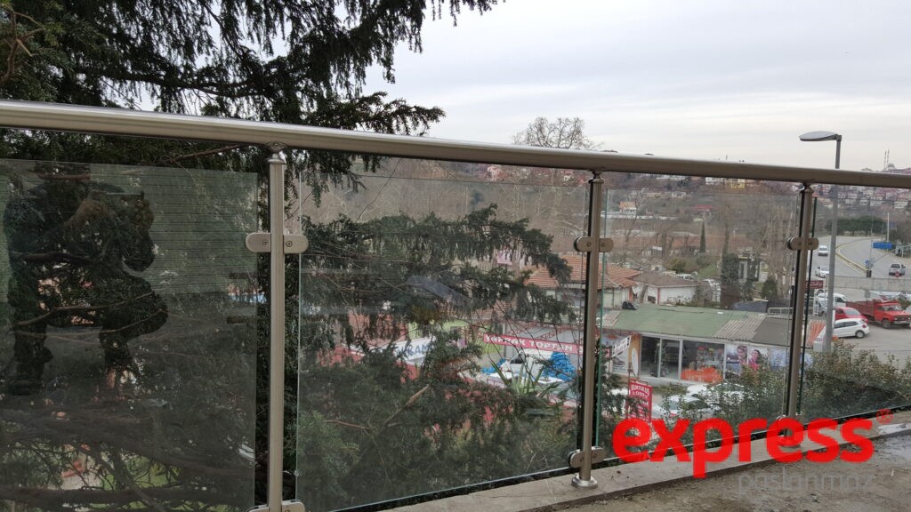Balkon Cam Korkuluk-fiyatları-express